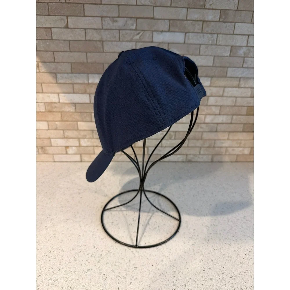 Nike Navy Blue Swoosh Baseball Hat Flex Fit Cap Size M/L Athletic Adult